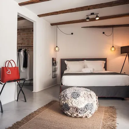 Villa Nar By Villsy Prkacini