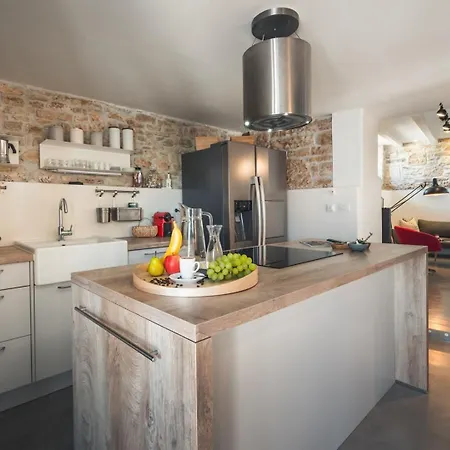 Vila Nar By Villsy Prkacini