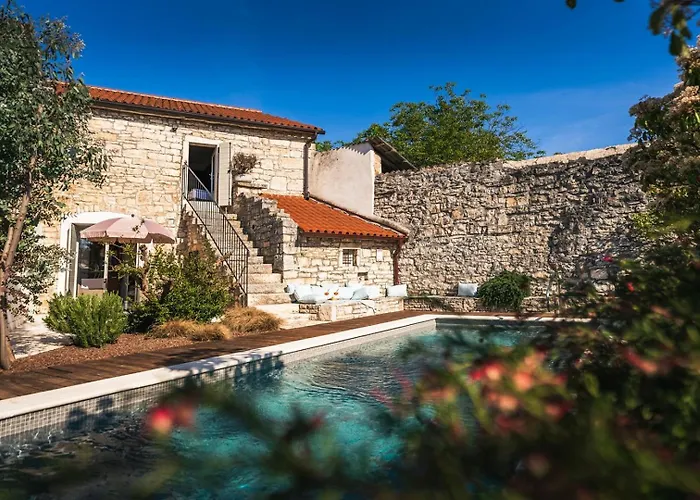 Villa Nar By Villsy *