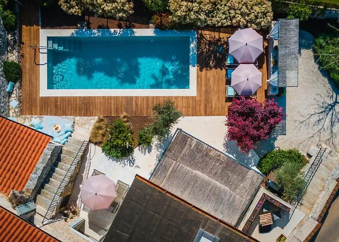 Villa Nar By Villsy *
