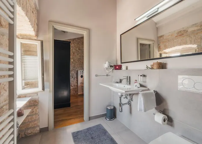 Villa Nar By Villsy Prkacini